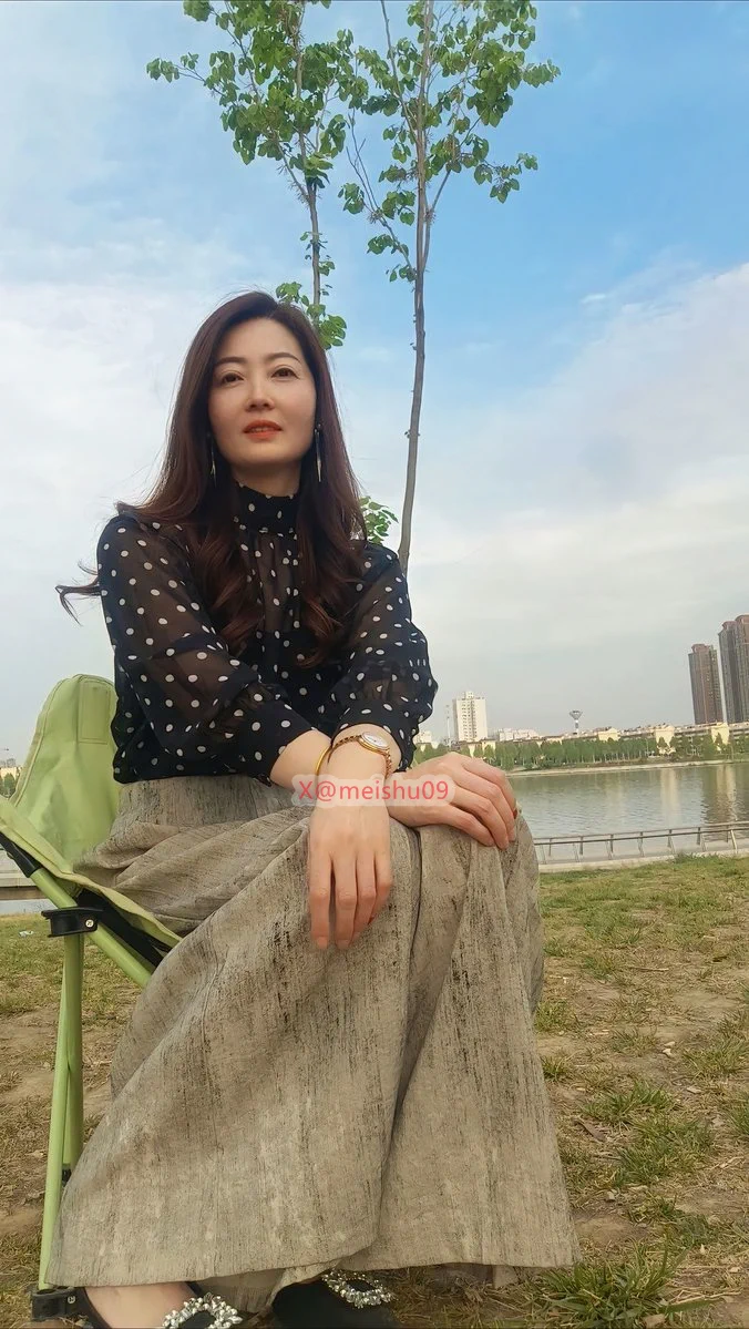 错过的爱情像风，吹来的时候很猛，吹走的时候很痛。 https://t.co/rmRZqLtIWe