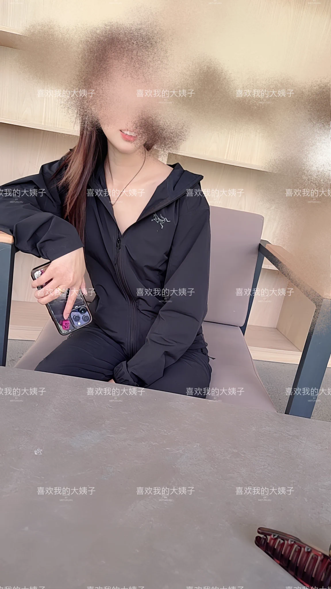 5月26号晚上好兄弟们下班回家看到老婆和大姐带着孩子在外面玩呢我也加入进来，正好随手拍拍，我问过大姐平时你和毛娇待在一起的时候会不会聊骚或者有没有什么一些亲密举动的时候，大姐说没有，还是要加大力度，让大姐没事的时候也调戏老婆晚上没事蹂躏一下老婆的身体，之前买的新幻龙不是到了吗 https://t.co/rRiOYiyvPs