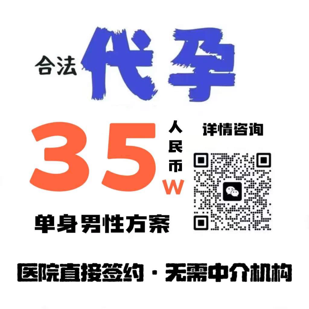 在池子泡的时候骚逼一直盯着我看，试探了很久才敢靠近我，偷偷摸我的大屌，最后拉去厕所骚逼大口大口吃着，说想被爸爸大鸡吧操，但是没有东西就只能口一会了 #澡堂 #浴池 https://t.co/bXCPdxki29
