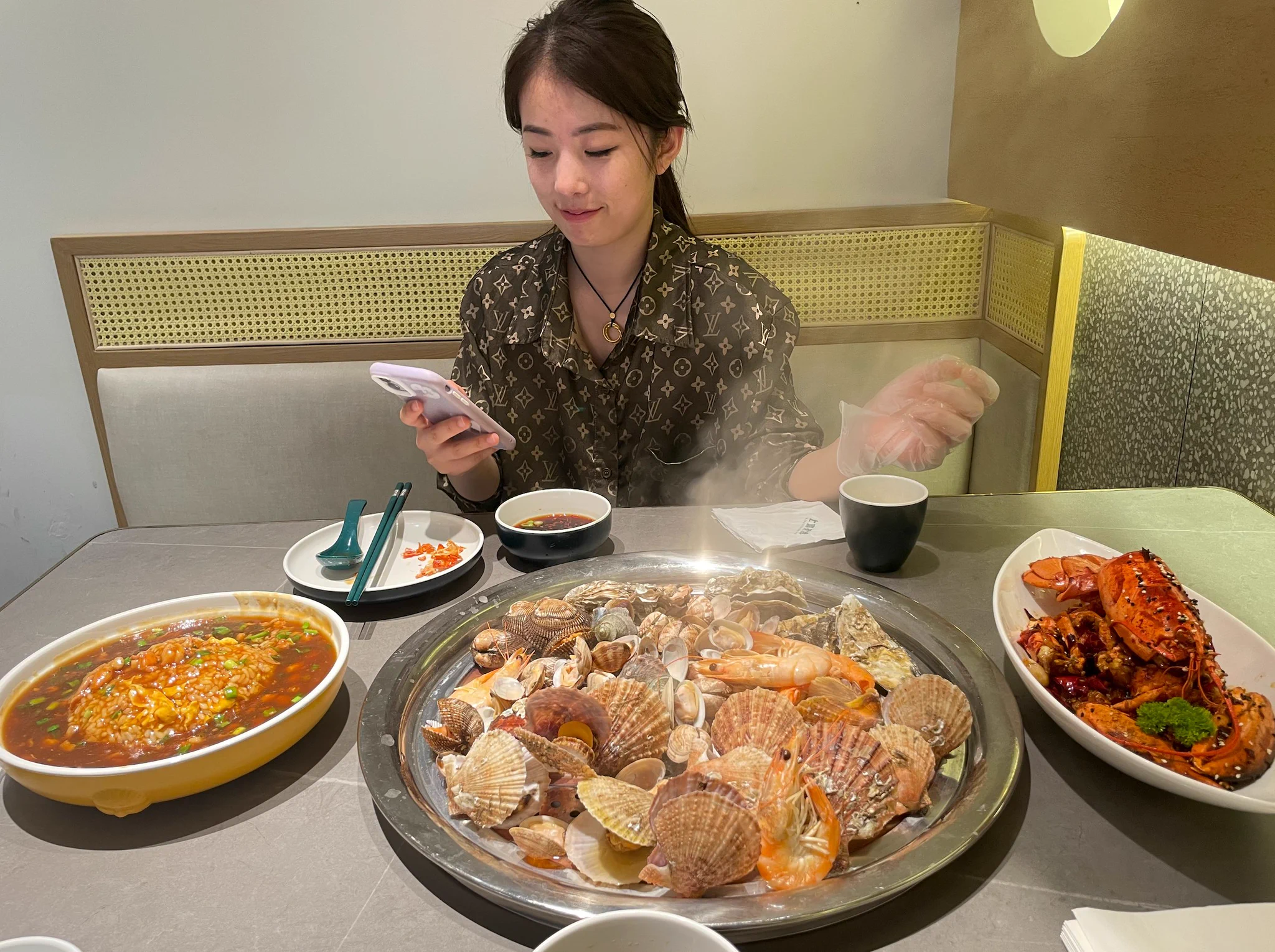 13期（十分钟完整版）: 相当反差的一个高颜值富家妹妹，数次做爱过程都被拼接成了一个视频。投稿💌@Xiaoxiaofoer@Toukayuan@MitsumeDoji https://t.co/yOkDwK8cRE