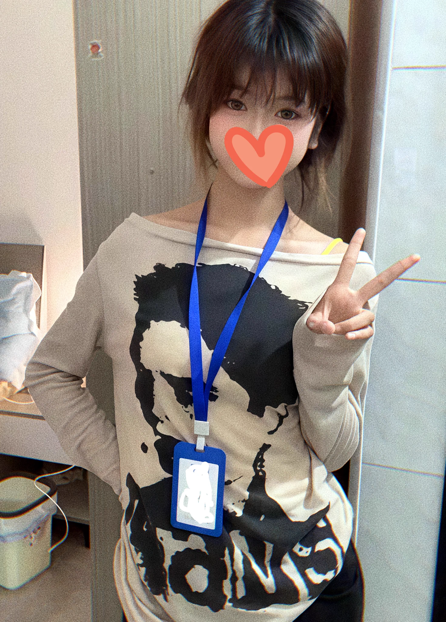 下班脫下無塵服後裡面的身材是你喜歡的嗎❤️#工廠打工小妹 #身高150 #我要聽到你們說喜歡 🥹 https://t.co/bZmduyCFtV