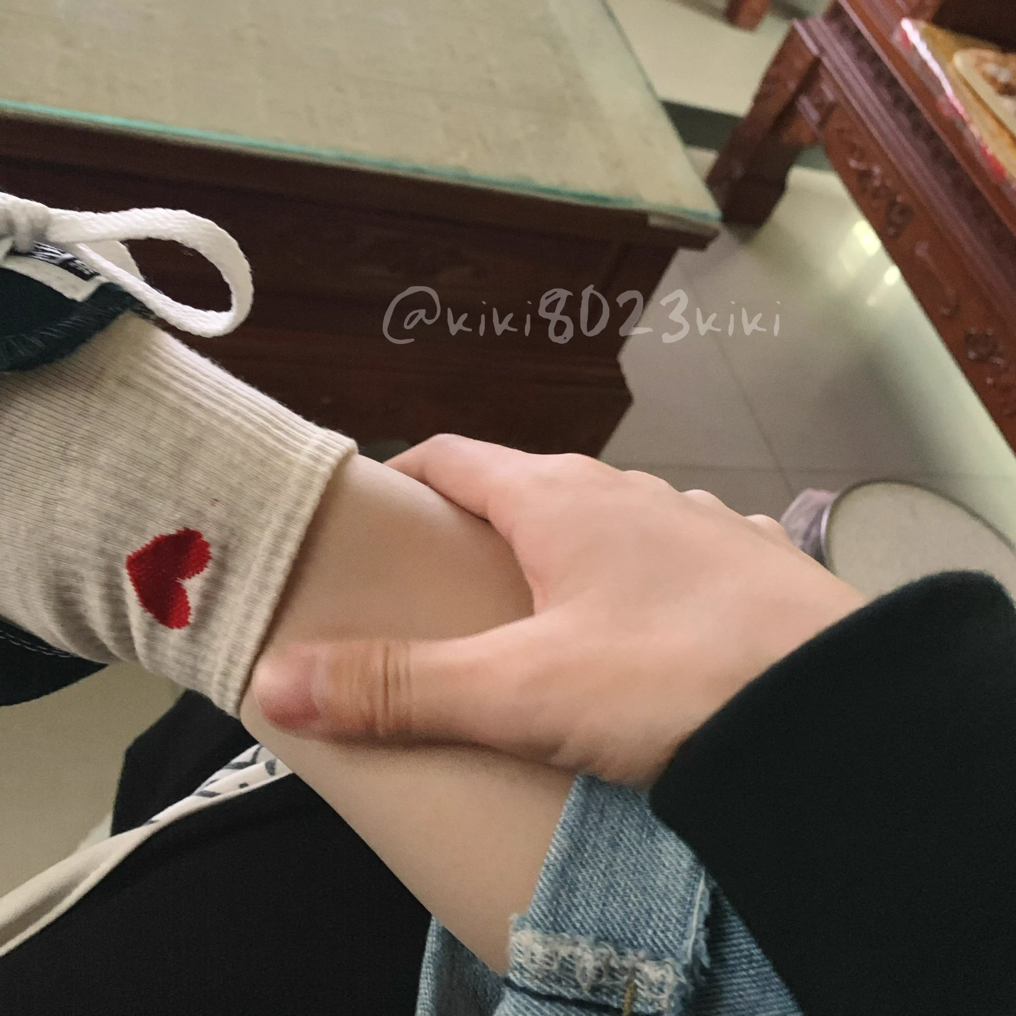 早早早，今天你摸丝了吗 https://t.co/YKOngBBPYK
