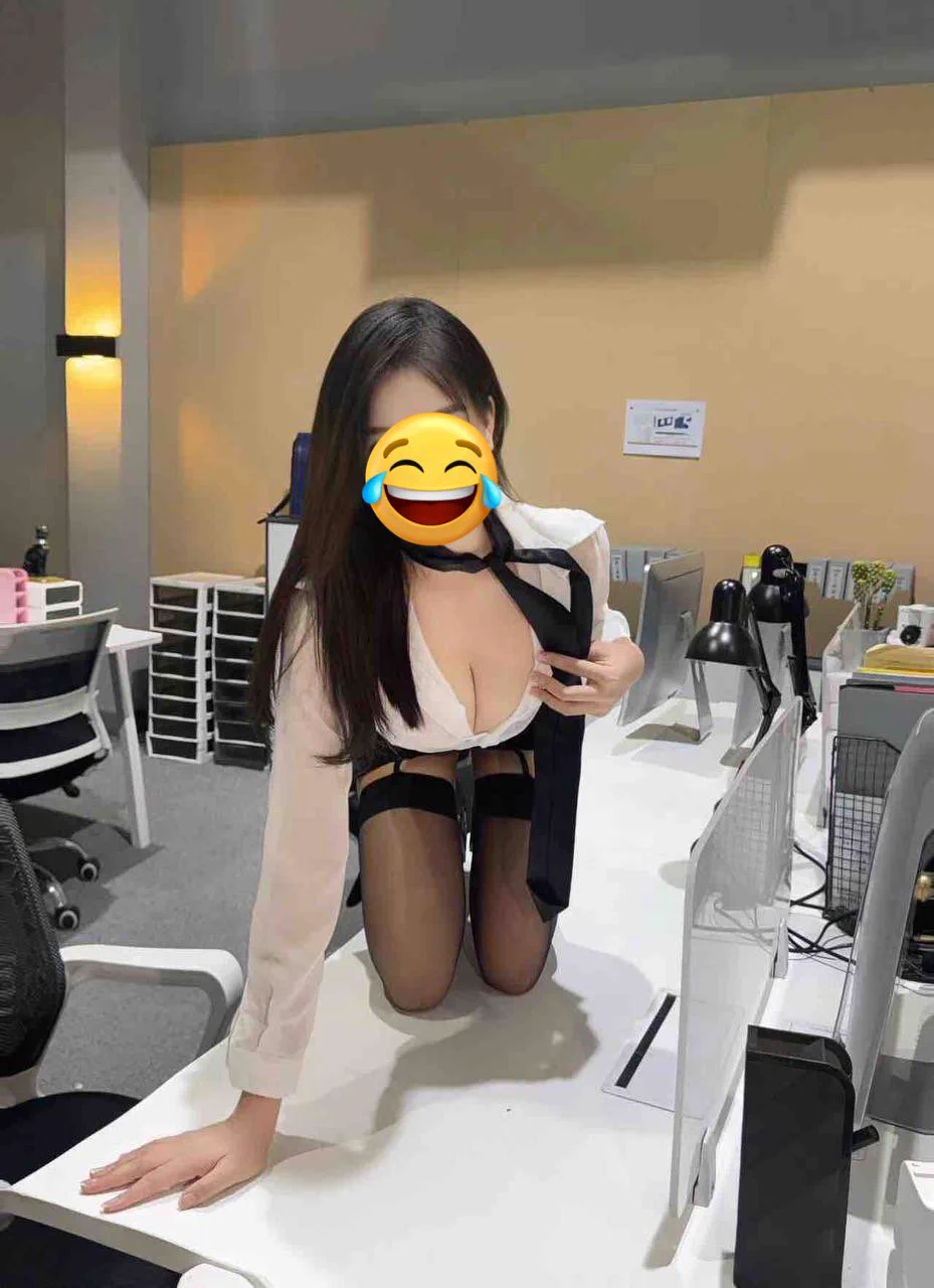 松松好物推荐:首都172 02 🐻E可纯可御 办公室秘书类型 冷艳十足 全身无赘肉 A4腰 乖巧听话 高情商会来事选妃🚪138R ZFB口令红包备注添加已过多名大V认证@xiaokuiaini @Kelly_3576 @Abby_yyds @Emily_3576 @WaecMax @QnewHome 联系方式如下🐧: 76047786 🛰️OvO-67889✈️: https://t.co/YWhKK5fklr https://t.co/JfLldVJnmf