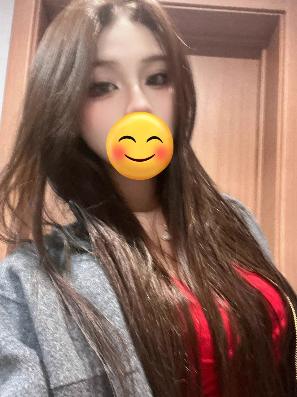 今日推荐广东佛山 18 168 60kg C 主播，听话，懂事，乖巧，配合度高，腰臀比例好，胸大，会玩无畏契约，可足交咨询🚪99r终身使用 备注来意多名大V认证@SMlnZhl @Abby_yyds @Kelly_3576 @0xnmhs 🐧:44057187 🛰️: B-ballu✈️: https://t.co/x5VqChRhpV https://t.co/hYNyUOyqVe