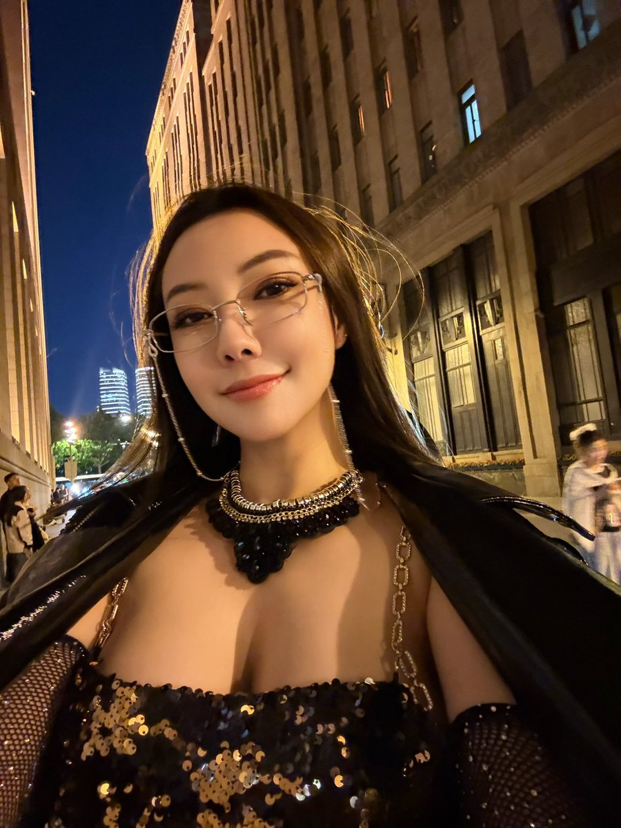 外景🎬👏 https://t.co/teEUMk5mwC