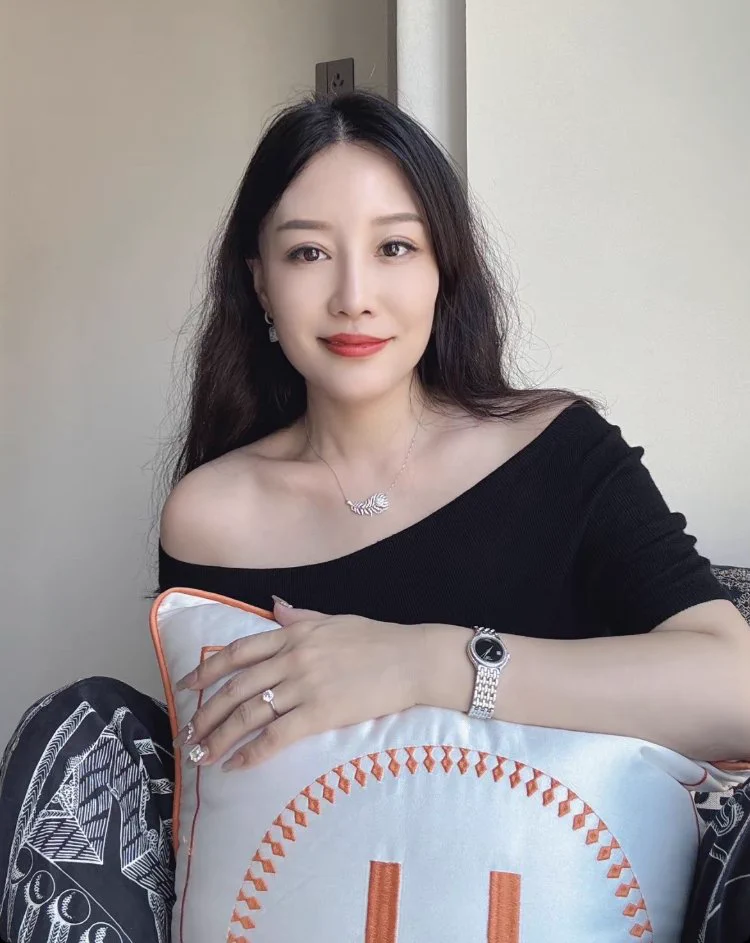 成熟美小阿姨 https://t.co/443Smkkfuv