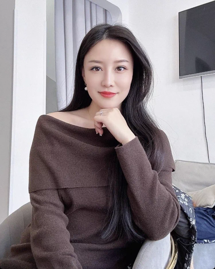 成熟美小阿姨 https://t.co/443Smkkfuv