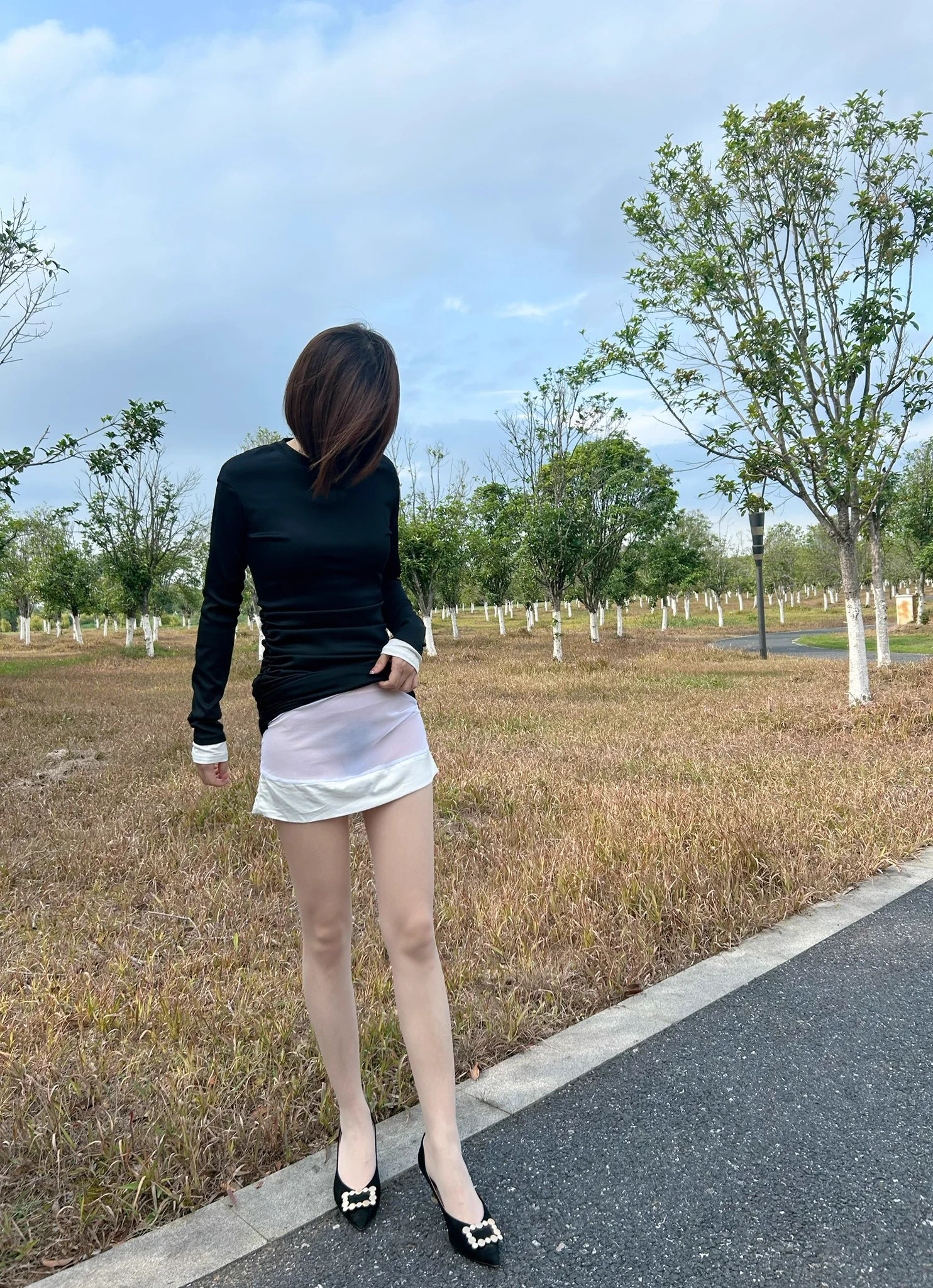宝藏人妻真实玩家初投稿“展示我引以为傲的妻子”#妻味买家秀 #户外露出 #反差人妻 https://t.co/7mG7Be2fnp