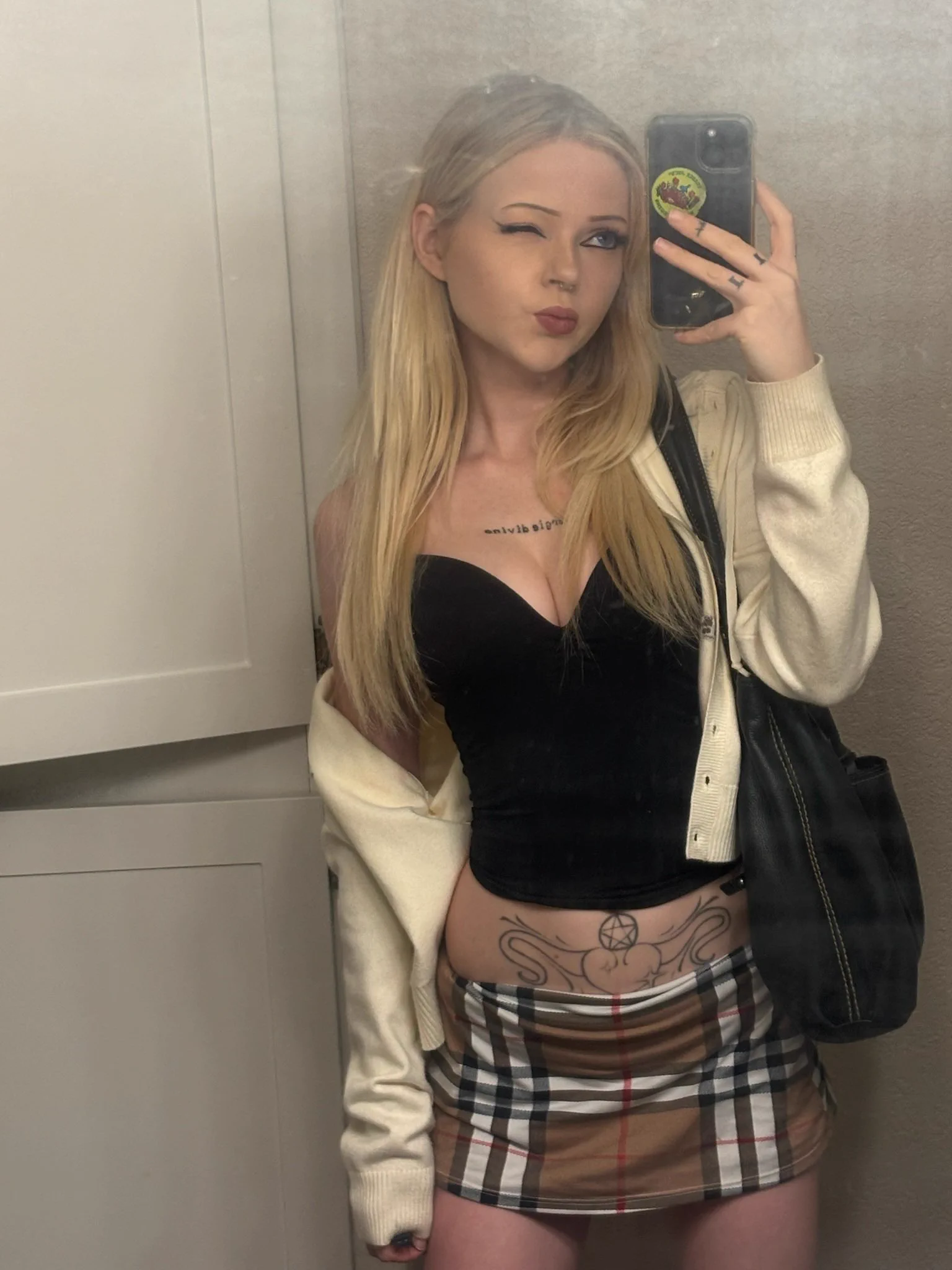 gamers who up https://t.co/kY9L56MKfL