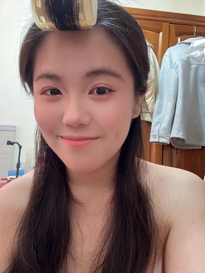 狗狗拍照 拍的頭暈暈😆 https://t.co/xrgzkgw3Ol