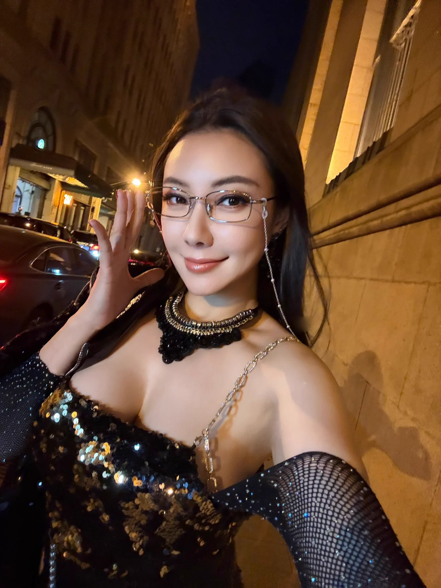 夜景拍摄的两套ootd！ https://t.co/E7kfjSUPva