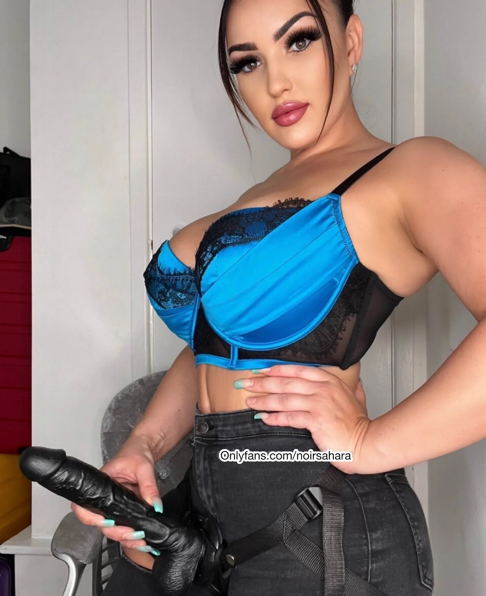 One simple glimpse makes you crave it and relapse for it. You find yourself in a vicious cycle of stroking, gooning and sending because it is the only way you feel a purpose 😏‼️ 𝗝𝗼𝗶𝗻 𝗺𝘆 𝗩𝗜𝗣 𝗽𝗮𝗴𝗲 𝗻𝗼𝘄, 𝗰𝗹𝗶𝗰𝗸 𝘁𝗵𝗲 𝗹𝗶𝗻𝗸 𝗶𝗻 𝗺𝘆 𝗯𝗶𝗼 ⬆️ 𝗼𝗿 𝘁𝗵𝗲 𝗹𝗶𝗻𝗸 𝗶𝗻 𝗺𝘆 𝗰𝗼𝗺𝗺𝗲𝗻𝘁𝘀 ⬇️ ‼️