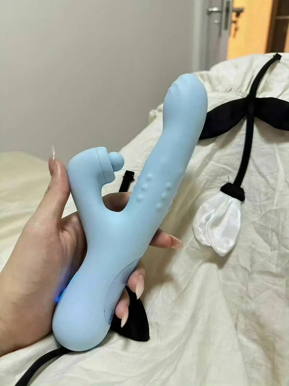 宝贝说这个新玩具看着都害怕！！！！！！！！哈哈哈哈，今晚给你们看怎么让她变成喷泉！！ https://t.co/co95JA6yTd