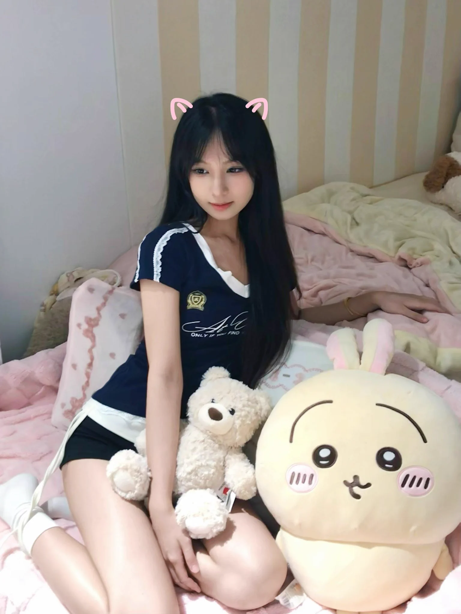 还有两张 大家520快乐 https://t.co/irOhPVyVIN