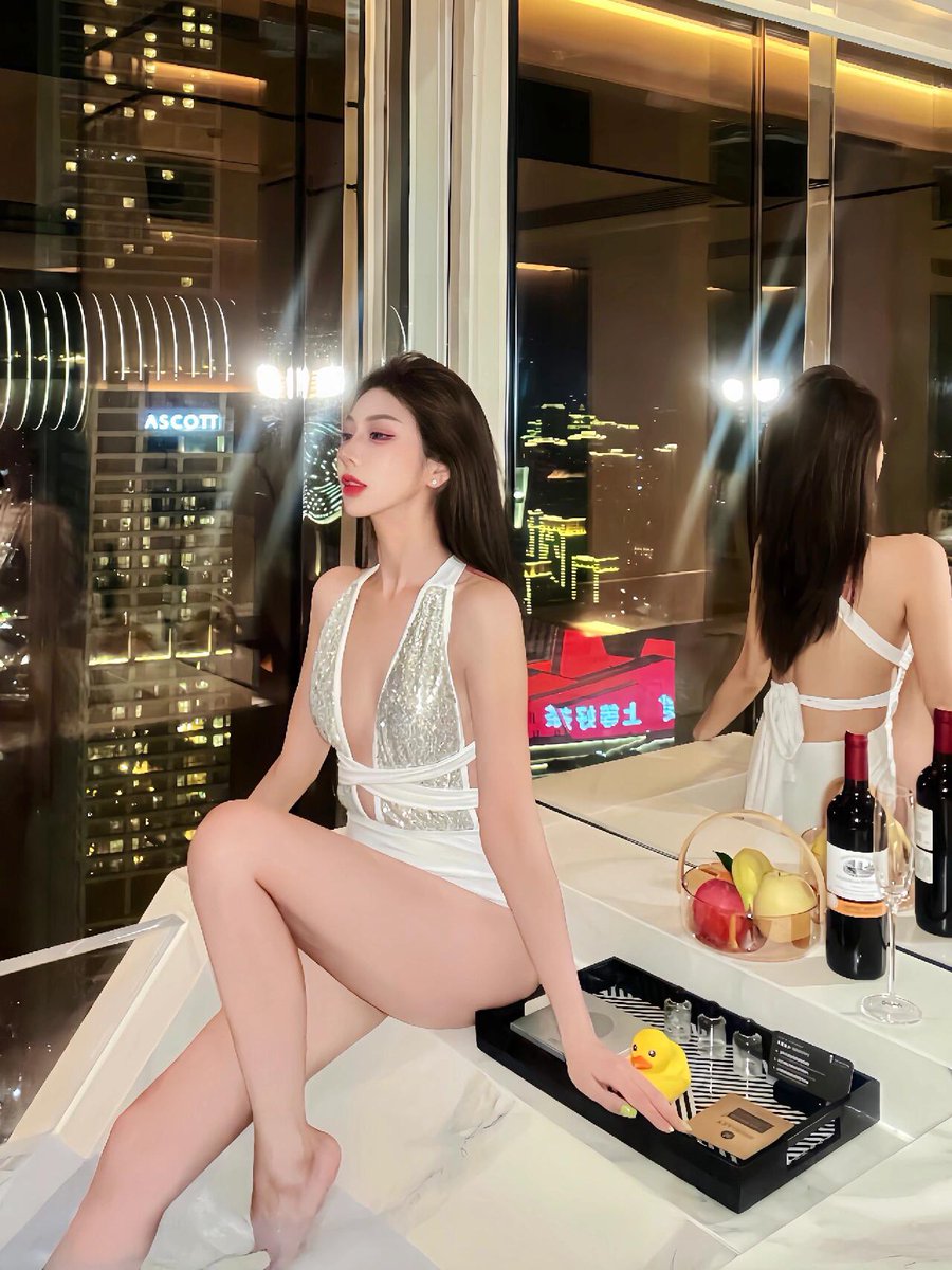 一秒动心系列 https://t.co/j3koyOByMY