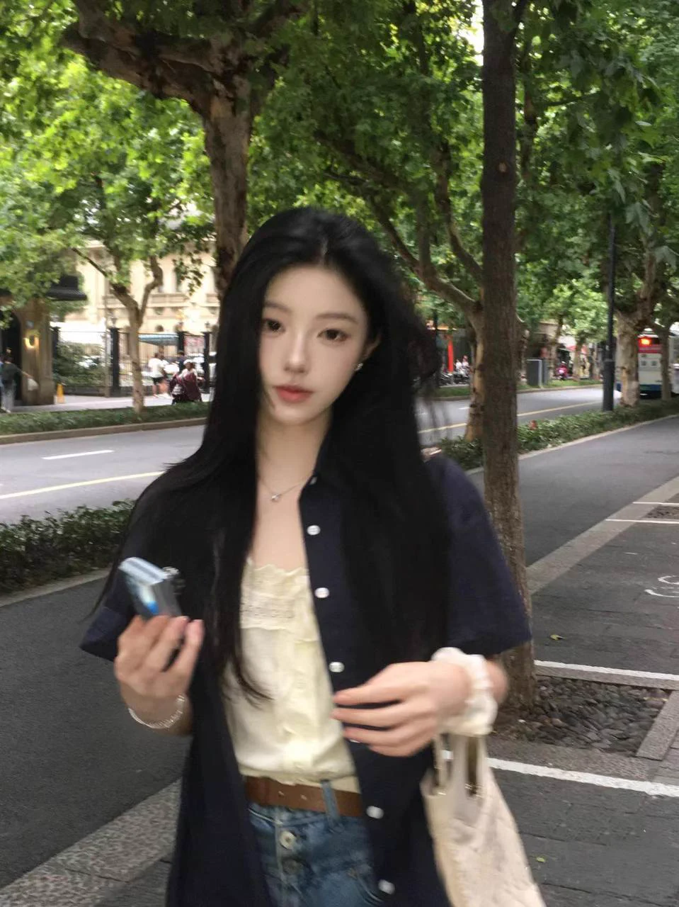 🌈沪🔝纯天然气质零整脸         杏脸桃腮 浅淡春山  柳腰 马甲线  酒杯腿  168cm x 95斤x D • 电商签约平面模特• 02年 艺术院校设计系 会油画 手绘 谈吐得体  性格温柔书卷气是最好的香水Tg🛰️全国在线看图群交流群精彩反馈在内☞:https://t.co/1EtWkoaiGg https://t.co/cWfHOYE9uO