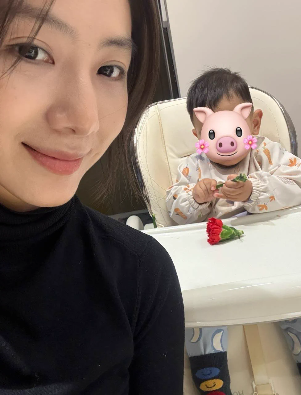 自从有宝宝以后跟老公就没怎么有过性生活了🥲现在跟身边人随便聊两句都能幻想连篇...所以发个交流贴，希望能遇到有缘的朋友，仅限素质、干净男士，随缘交友！我不需要📷 我需要的是给能生活增添乐趣、带来一点调味剂的人...如果有机会 你就会发现我能令你欲罢不能... https://t.co/Cbu1iPSvyl