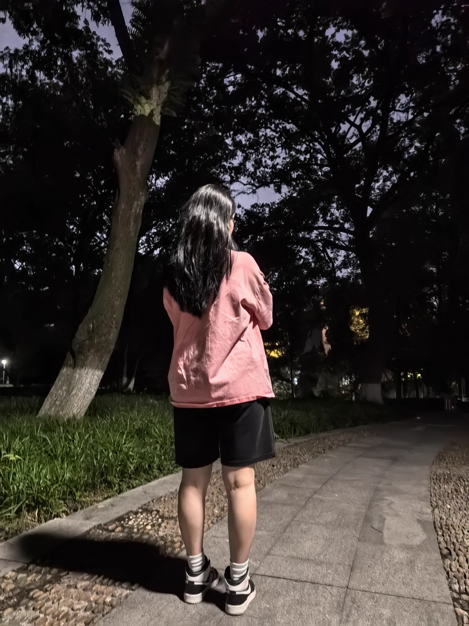 其实后面两张，是主人的朋友偷偷拍的，然后稍微捏了一下，这不算背着主人吧🥲🥲@BulmaList @007share @btc23333_ @eggroll_tea @tbzt2024 @JGWLXL1314 @luchu888888 https://t.co/9EiCjLwY9a