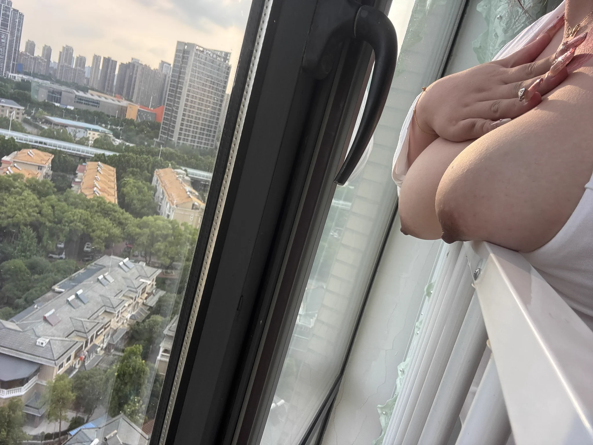 晒太阳吗？@SexytoGirl @SexytoBaby @SexytoDoll @SexytoLady https://t.co/Ej1echT2Ey
