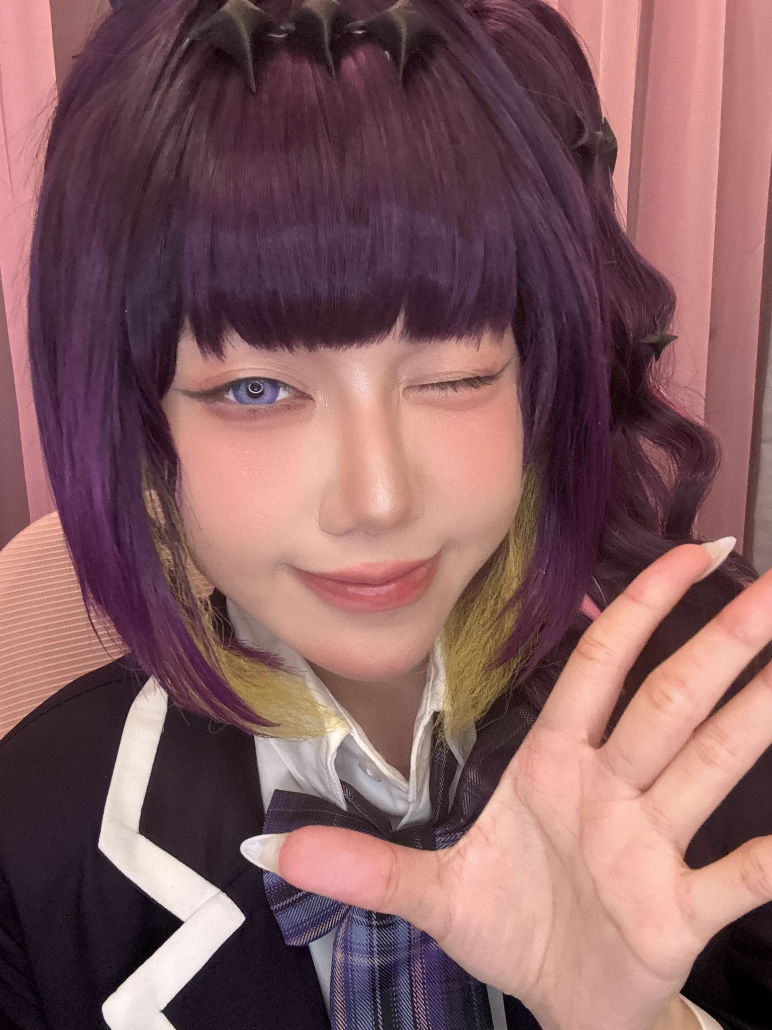 takodachi live https://t.co/AtB61kQruo https://t.co/xVNBF3tuJI