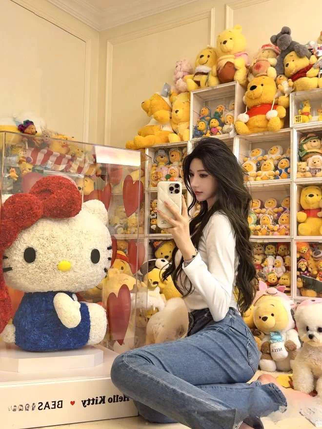 🌈京🐳🔝ins 博主 纯欲气质天菜九头身 时装周 Model圈外兼职 皮肤雪白 九头身 大长腿气质极佳Name：一一Hight: 178Weight:EAge: 03活要活得美好 梦要梦的热烈 爱要爱得完整Tg🛰️全国在线看图群交流群精彩反馈在内☞:https://t.co/1EtWkoaiGg https://t.co/Ci3u9wzxvR