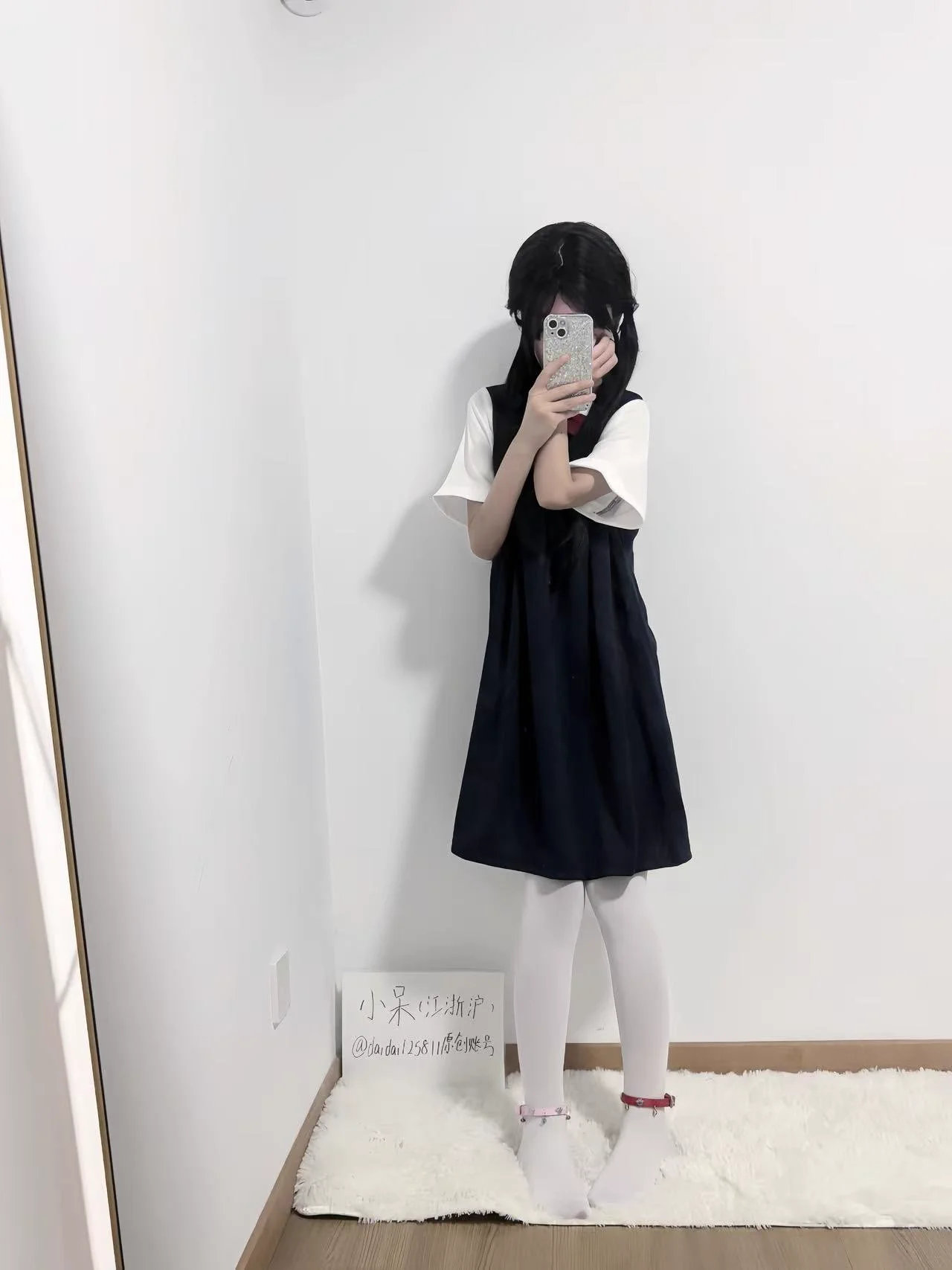 这套衣服真的好乖@MaecMax @QnewHome @WaecMax @SnewHome @DaecMax @GnewHome @GaecMax @DnewHome https://t.co/bF36NTBC8V