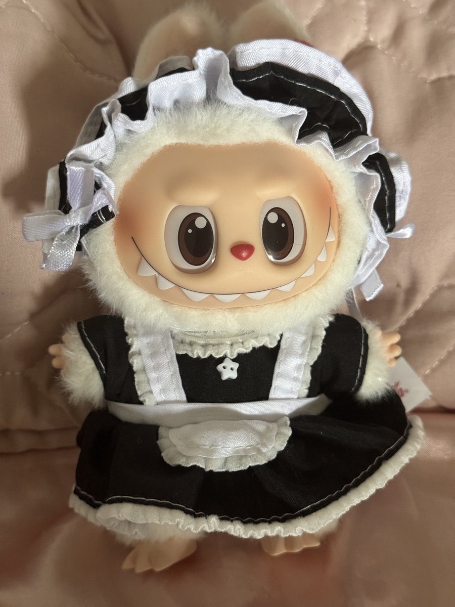 女仆版哈哈哈 https://t.co/r1uidUglJk