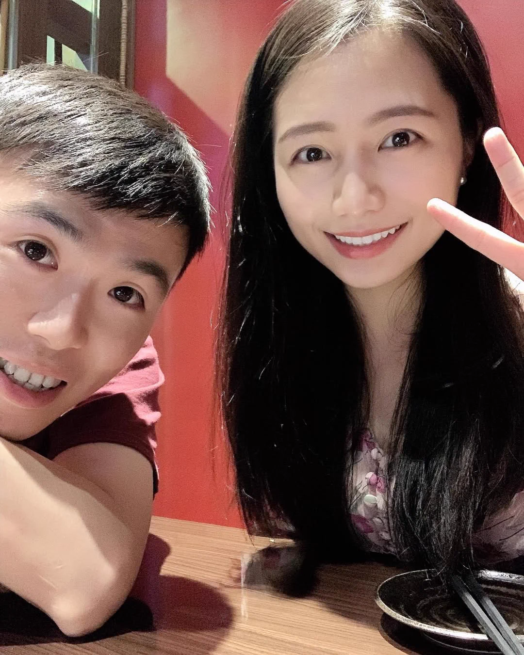 25歲的國中老師你吃的下去嗎 ？ #吃的下的密我 https://t.co/FQldsKjA3p