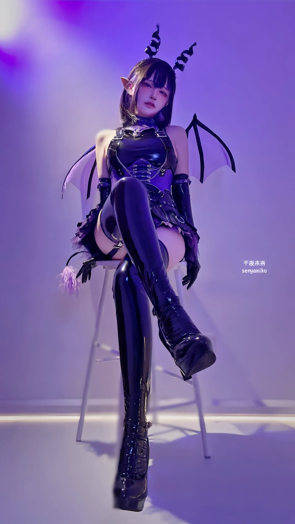 魅魔のいたずら😈#senyamiku https://t.co/qLxymxooHR
