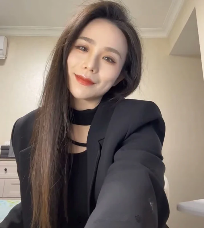 昨晚录的瑟瑟视频，想看的点赞送 #私信 #自慰 #文爱 https://t.co/UjOiec0fVh