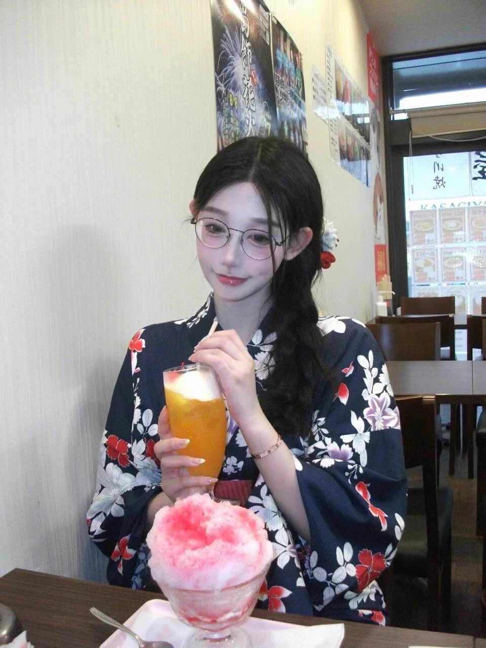 上海 170E 5K极品火爆全网的七天探花眼镜妹 全部照片皆为真人真照声音嗲嗲皮肤白白 全身丝滑干净无疤痕无纹身——————————少爷，您想当探花郎么？➡️群：https://t.co/UuwT2JI361 https://t.co/wMTCaJX6qL