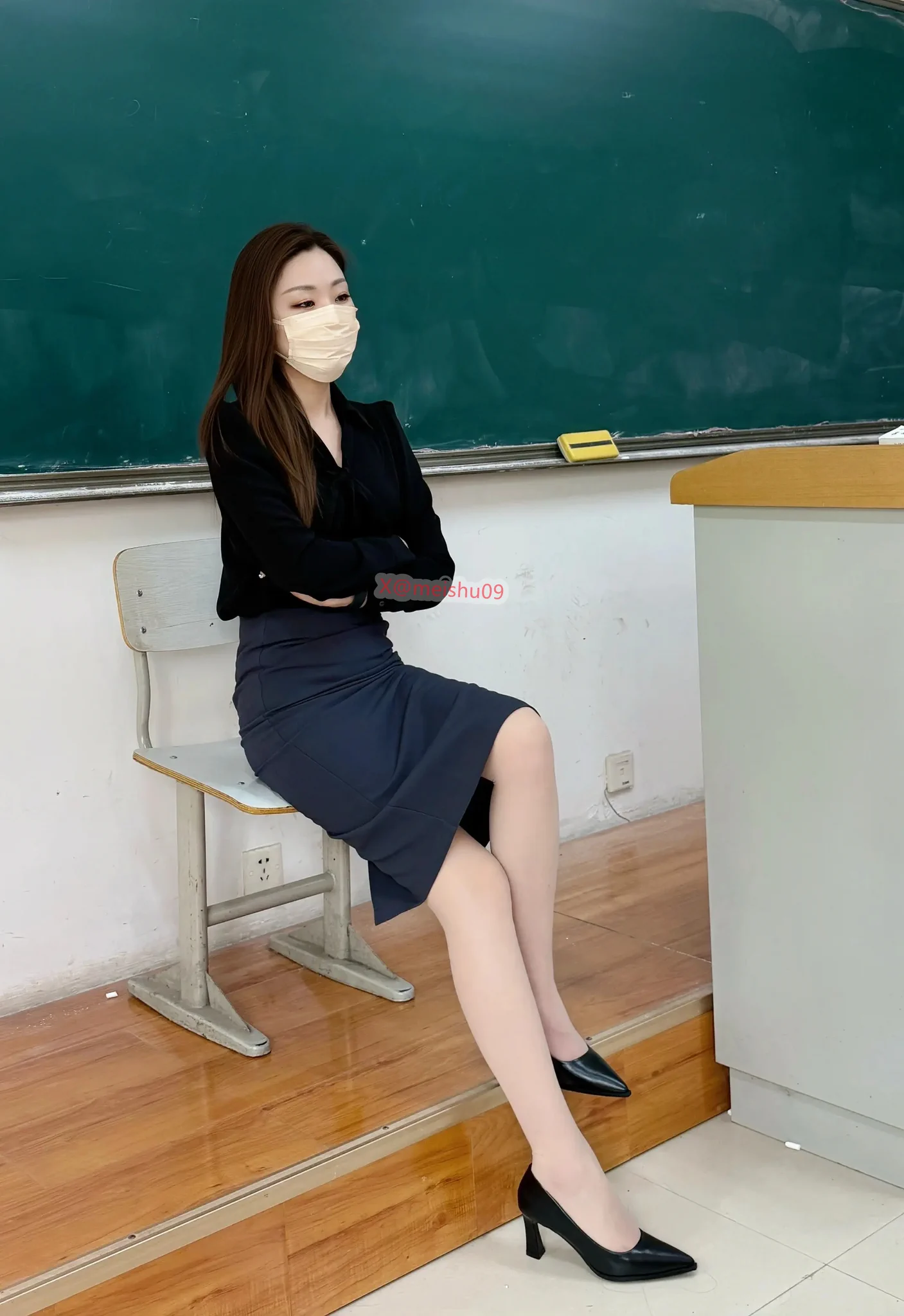 我的英文老师为啥没长这样😡 https://t.co/u6D6e8pXba