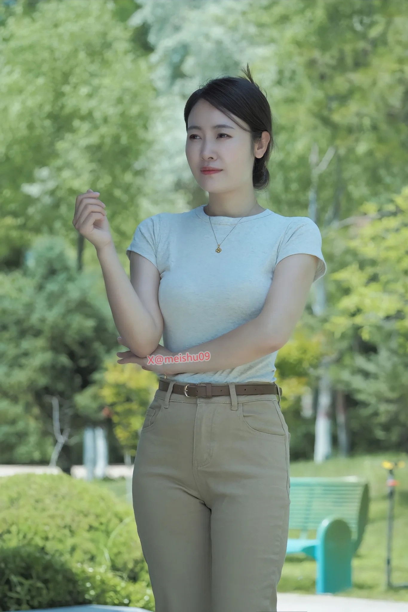 热爱是漫无边际的，生活中要自有分寸 https://t.co/ZODdfPEgiv