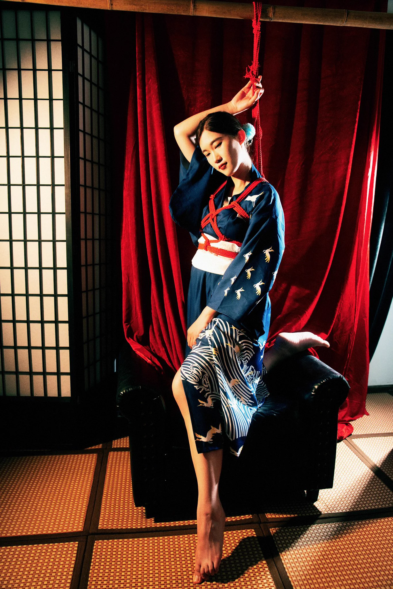 蝴蝶🦋🪢/📸 ：方文@fangwen59#武汉 #绳艺 #捆绑 #美女 #完美曲线 #约绳 #约拍 #緊束 #线下体验 #摄影创作 #圈内交友#绳艺教学 #shibari@Fengsiyuan https://t.co/3mk6X7hzgi