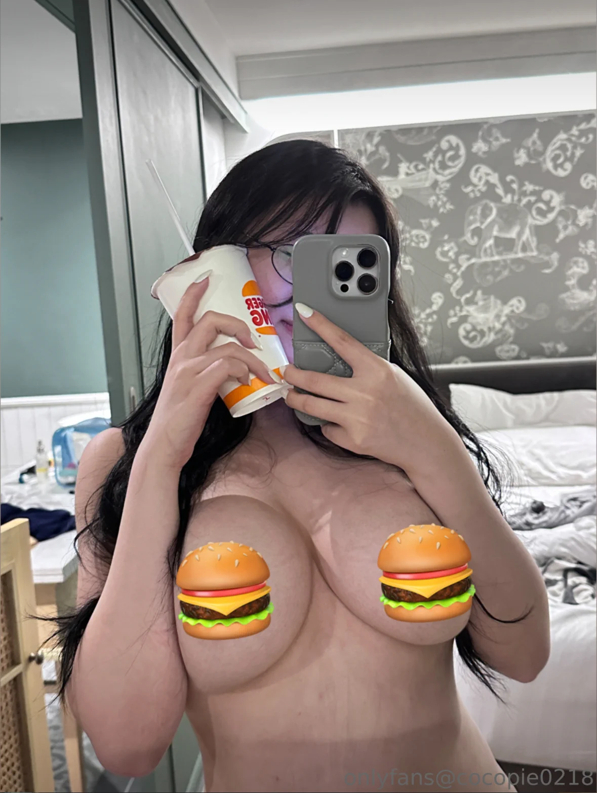 Single guys on X say hi, I want to dm you something 🍔 https://t.co/iOjLAjUmsx