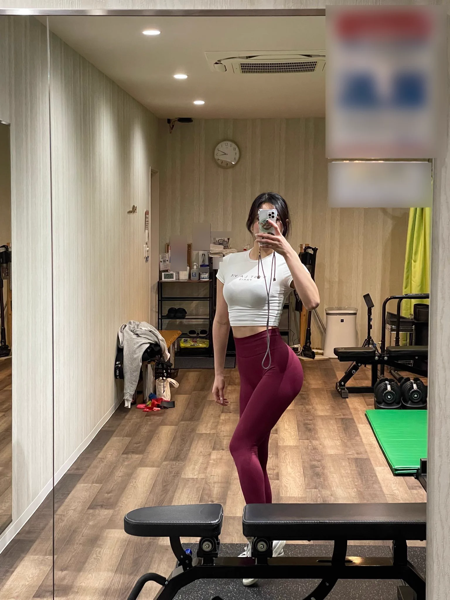 去挨 艹了，不知道今晚要做到几点…… https://t.co/oavLwOUhfx