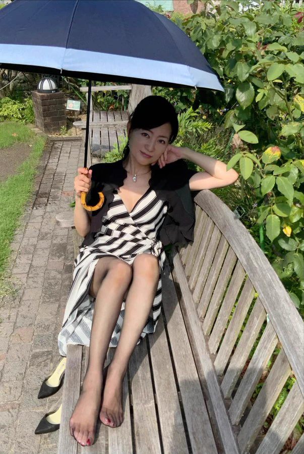 如果换我先开口，日子是否还一样细水长流。 https://t.co/oFiNfXzBA3