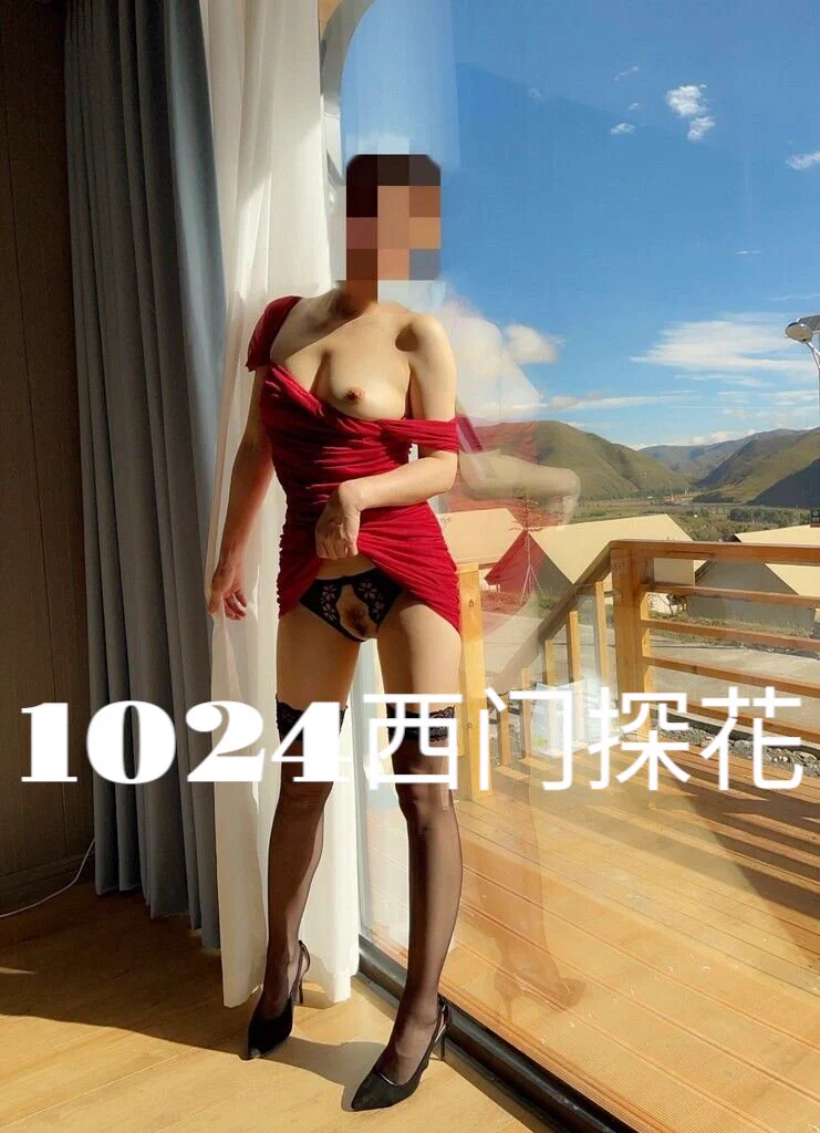 带着人妻去旅行，体验露营区露出的乐趣@Public_Catgirl1@luchu888888@SS_kuking@publicnuditysm#户外露出 #户外 #露出诱惑 https://t.co/2f9qJmv7cK