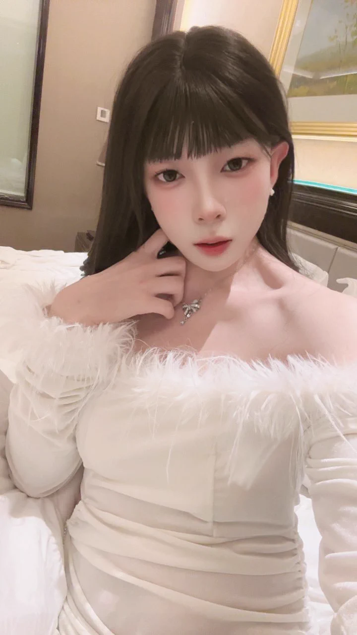武汉dd#武汉ts #武汉cd #武汉线下 https://t.co/pTaZxpnlo9