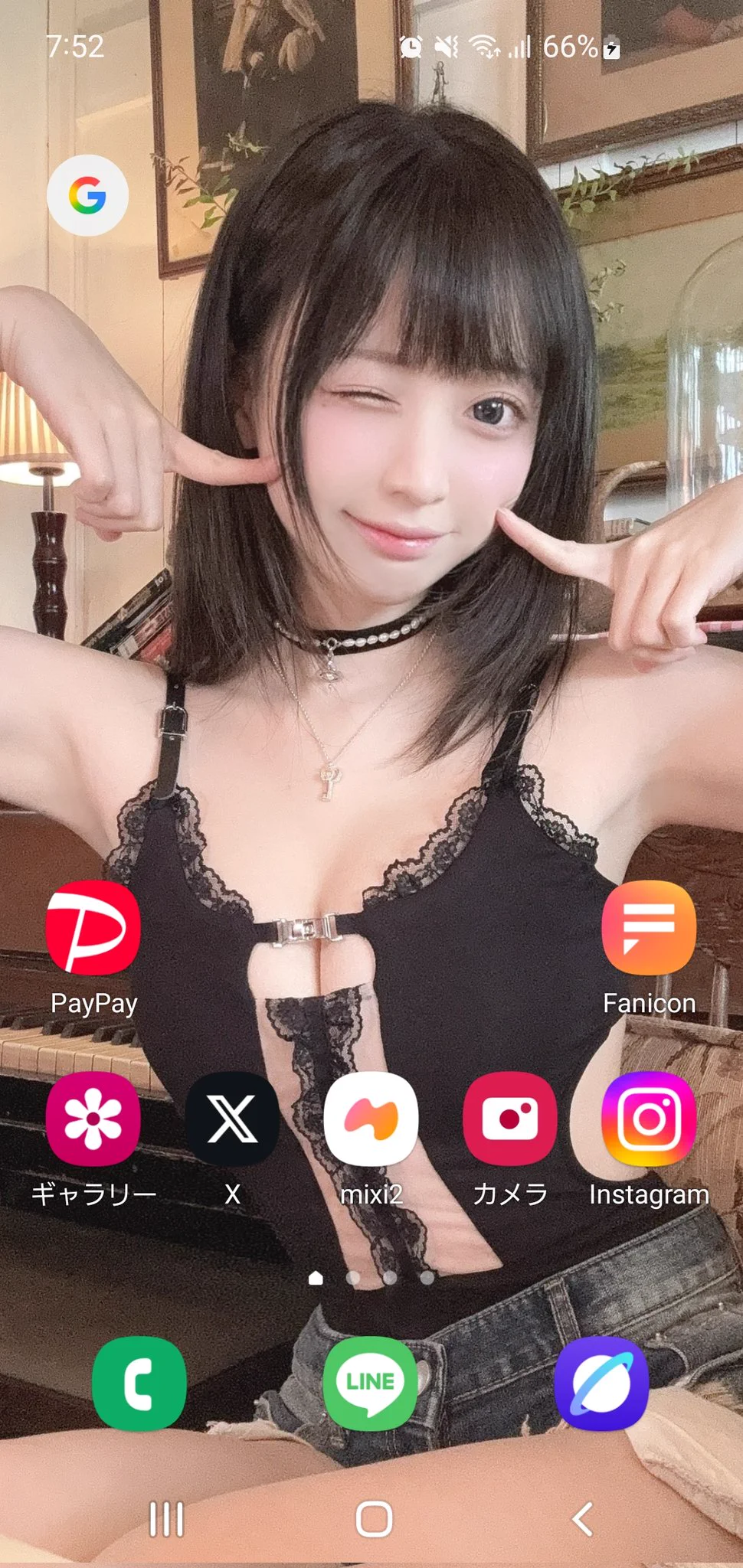 @chanbaekkailu1 今日のyamiちゃんも世界一可愛い🥰可愛い＆セクシーな服に可愛すぎるポーズ♡チョーカーも可愛くて似合ってる🎶ヴィヴィアンのやつかな？ほんと、yamiちゃんは毎日可愛いを更新してくれてyamiちゃんの可愛さに勝てるのはyamiちゃんだけだ😂yamiちゃんの可愛さは世界一💞@chanbaekkailu1 https://t.co/d8hagLBfPD