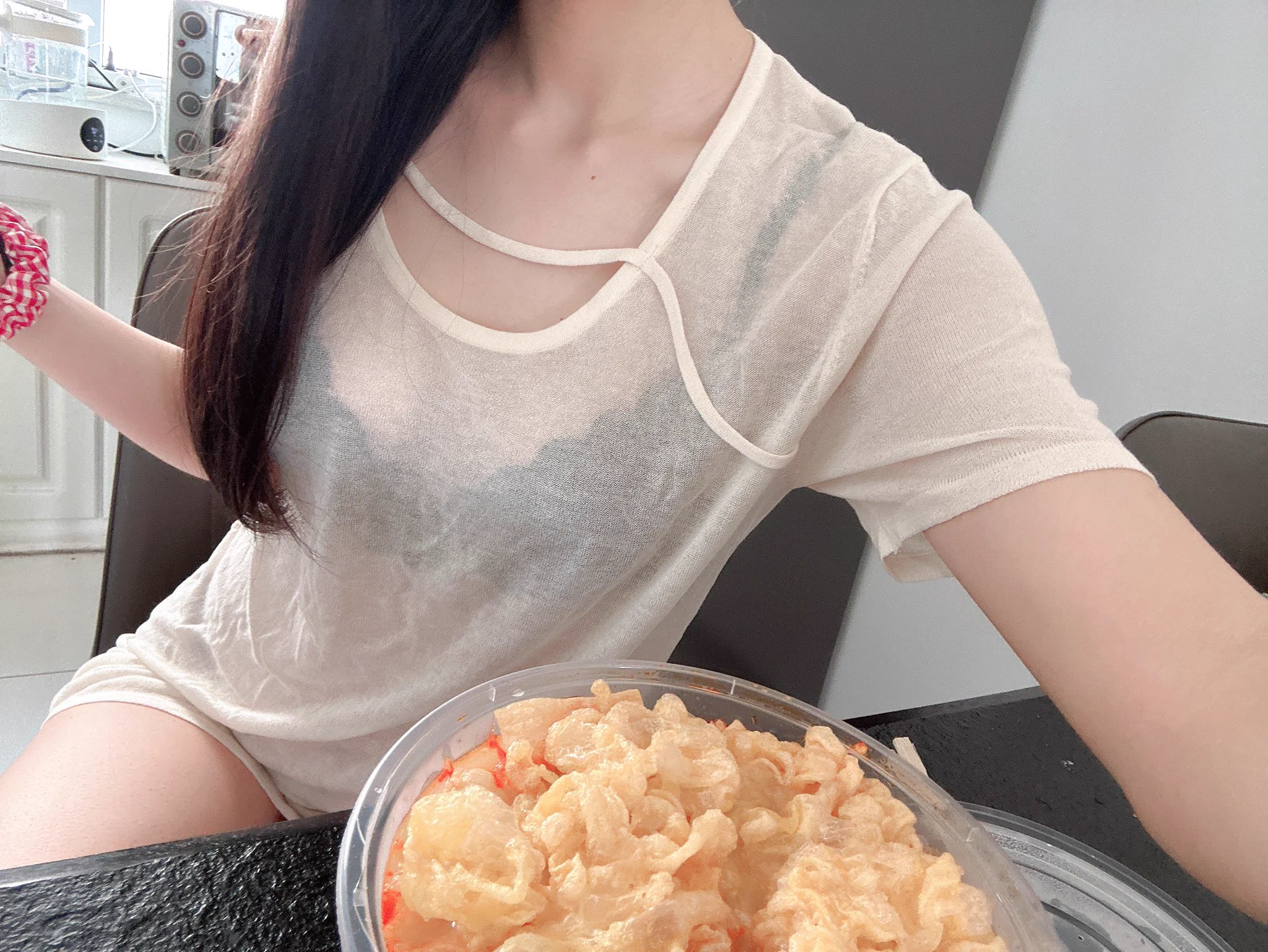 坐在我对面会好好吃饭吗🍚 https://t.co/Md5413Xcjh