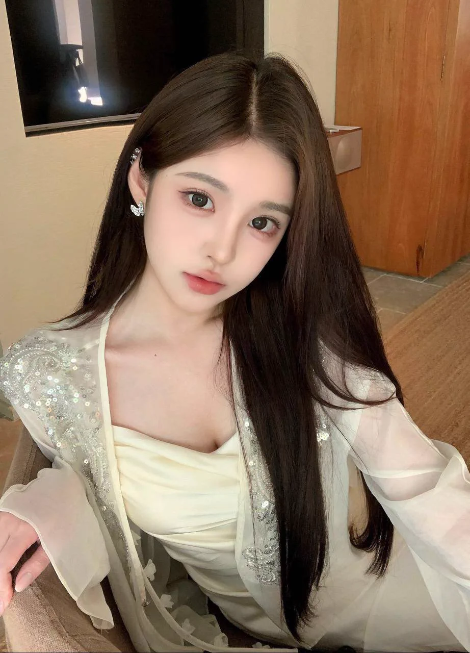 #广州• 𝐇𝐞𝐢𝐠𝐡𝐭身高：170• 𝐖𝐞𝐢𝐠𝐡𝐭体重：95• 𝐁𝐮𝐬𝐭胸围：D• 𝐀𝐠𝐞年龄：04•魔鬼身材，前凸后翘身体柔软，书香世家懂事乖巧，只接素质课🐧：fjww8666看照门槛🚪99（永久有效）备注zfb口令🧧添加➕✈️：https://t.co/E9CJRyoAlP https://t.co/lMpwXyFSfM