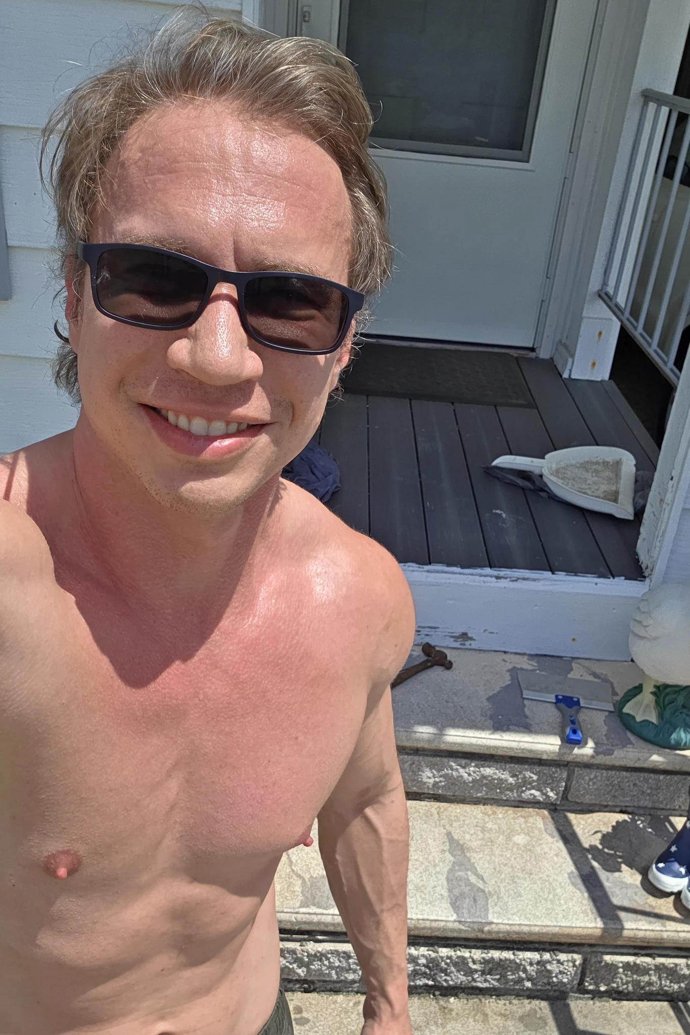 Not only can I lay pipe, I'm also a decent mason. Remortared my mother's patio steps in between shoots today 🥵 https://t.co/O21ypgpbT7