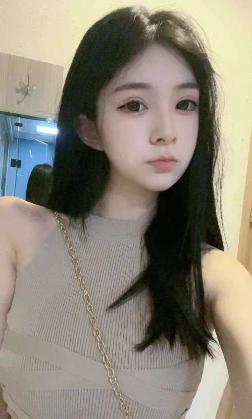 武汉168C，可爱洋气，瘦白漂亮性格活泼，热情大方温柔体贴，女友感max🉑69🉑🐍，小纹身TG频道：https://t.co/OeSruIplZ2TG客服：https://t.co/UpMJm1G8GdQQ：3195479364一二三线城市正常营业，欢迎咨询！ https://t.co/H8slb6MsF4