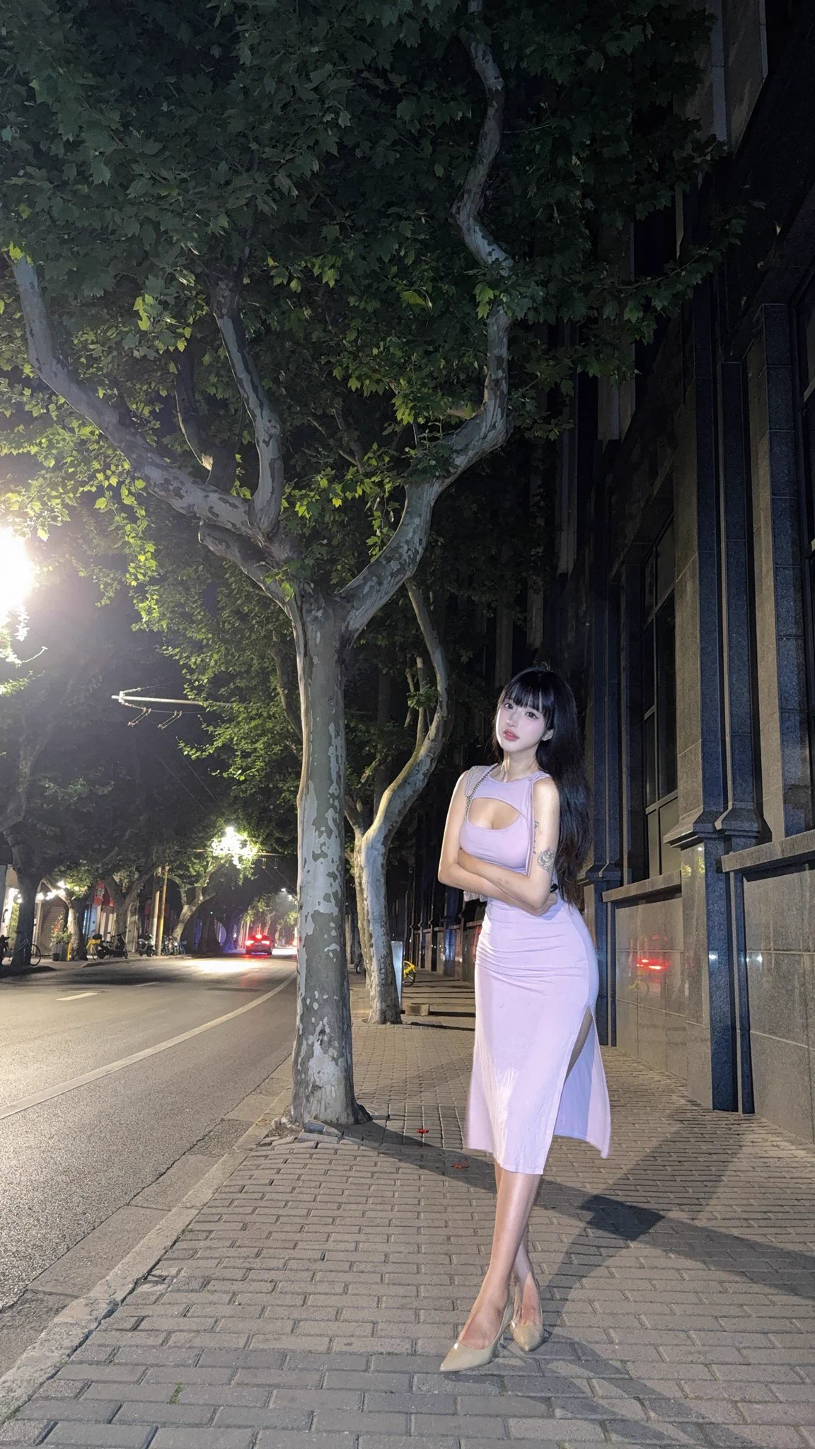 晚上一起散步吧今晚月亮很美🌙 https://t.co/OsfY7XcWkI