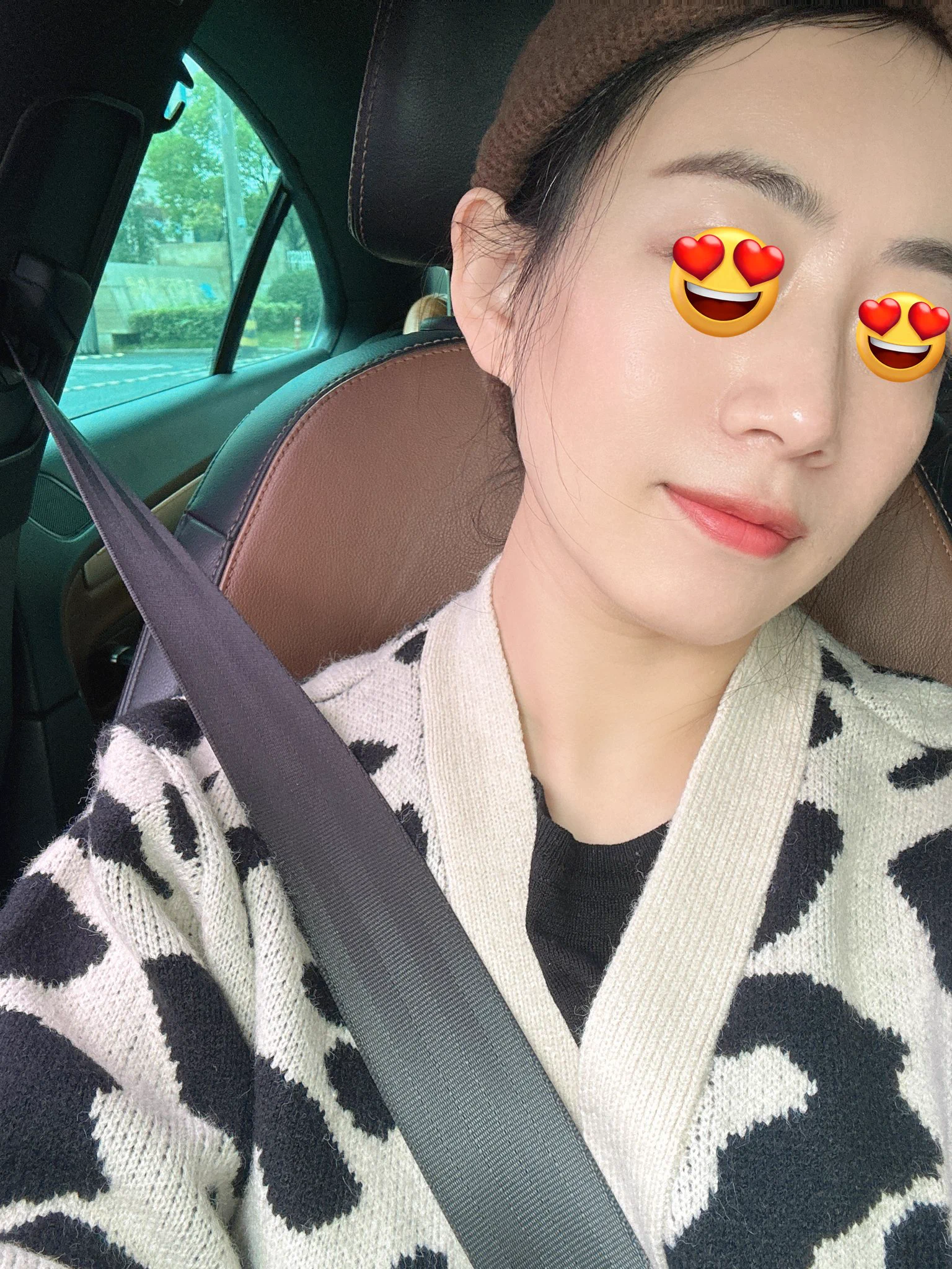 加了微信的朋友，主动介绍发一下，照片也发给我，不然哪位是哪位我会搞混乱了，谢谢理解。活动我还在策划，不要着急。 https://t.co/NviMr12E14