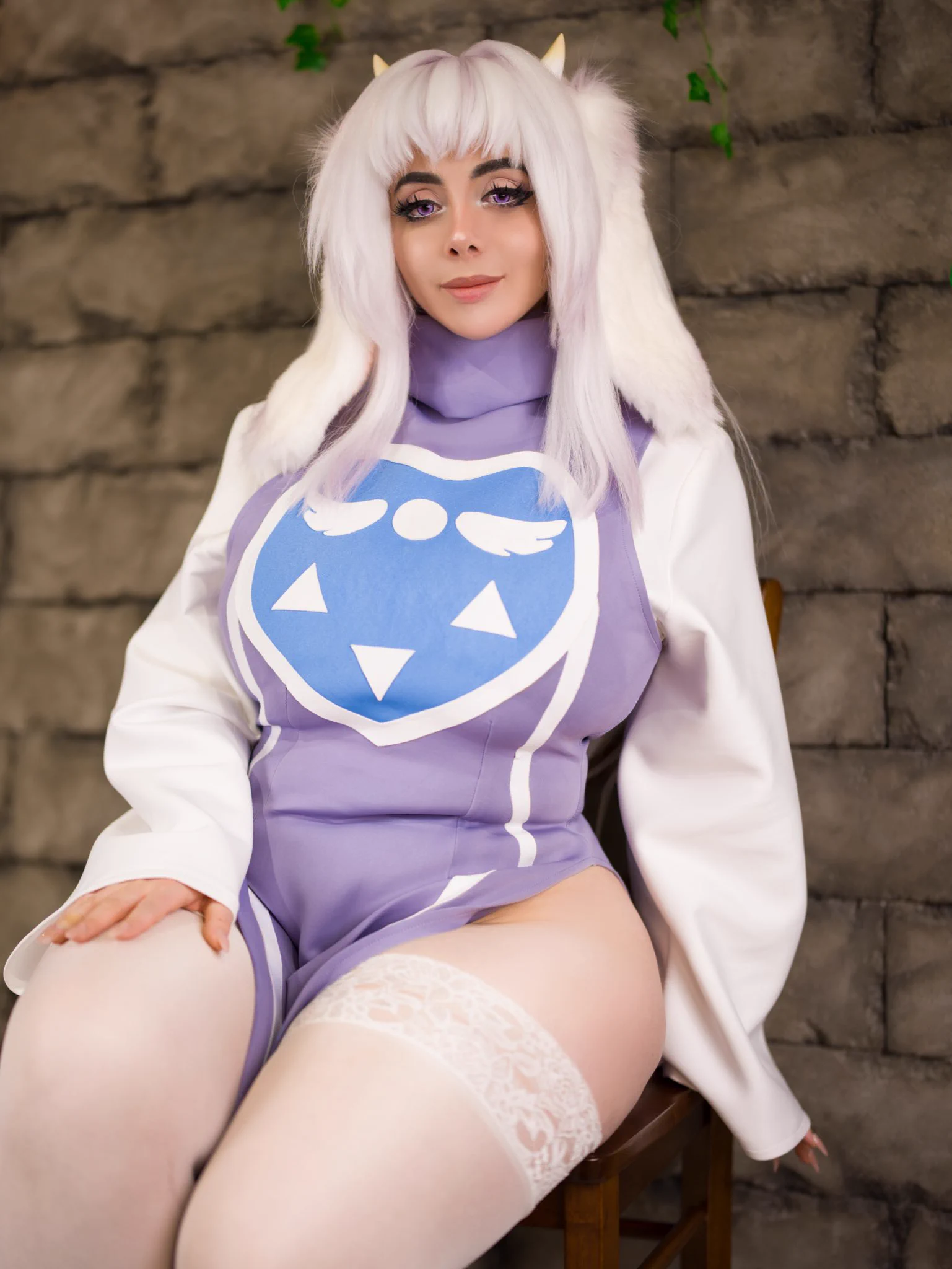 Toriel Mommy 💜🌿#Undertale https://t.co/H6YCZxdvUU