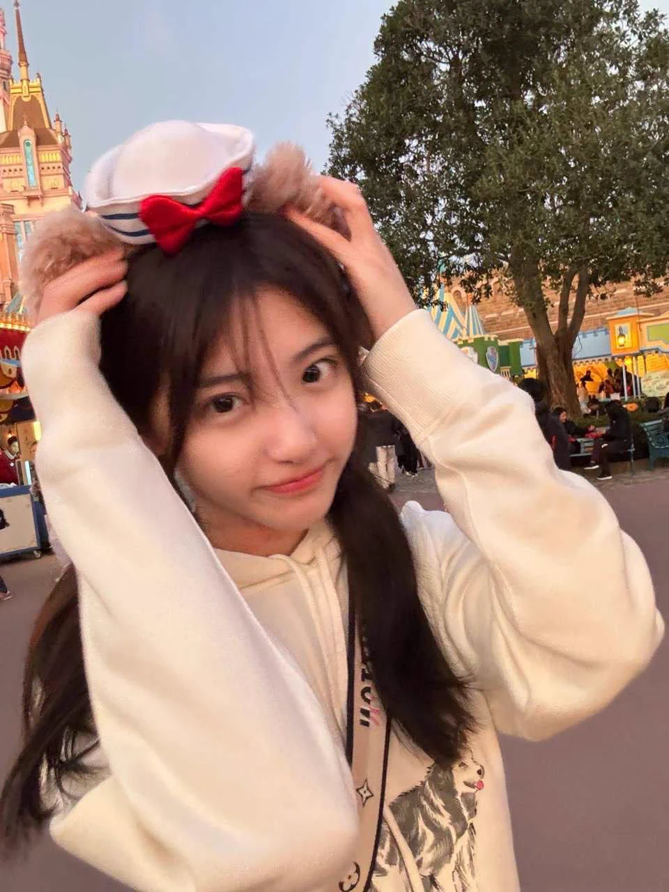#上海 🦜💖纯欲天花板 🇨🇳传媒大学在校👩🏻‍🎓💖穴紧多汁💧身体敏感易抽搐💖 Height:168Weight:90Age:06🐻C💖全天然0整无纹身无一丝风尘味💖清纯鹅蛋脸 声音甜美 配合度高💖宝藏阳光👧🏻高颜值高情商高素质🐧：1281079839微：yelangman67电报看图交流反馈群https://t.co/80IfE7z1tN https://t.co/wi85CQQFhO