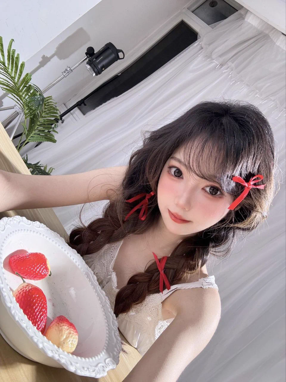 成都白04 真人真照假赔W，成都萝莉天花板，各种Cos服装。昵称：甜甜 年龄：08体重：38kg 身高：162cm大号👉🏻白鹤🥇私人订制@bh8881bot https://t.co/UdddC2K4TE