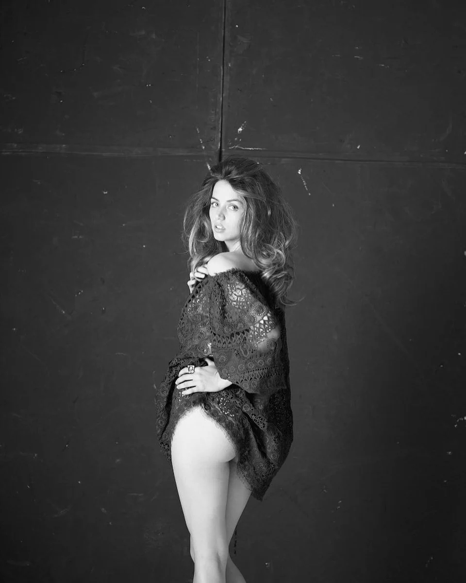 Ana de Armas for Vogue Spain. https://t.co/80eWgCItjG
